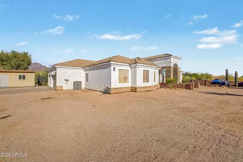 Exterior - 529 S Val Vista Rd, Apache Junction, AZ 85119 photo 3 of 12