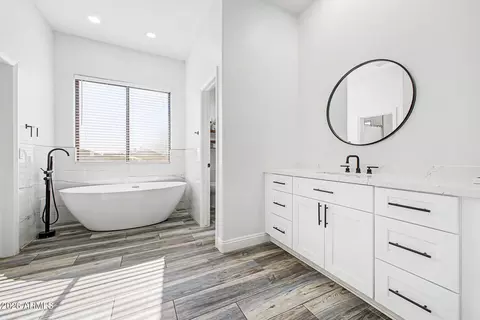 Bath - 529 S Val Vista Rd, Apache Junction, AZ 85119 photo 2 of 7