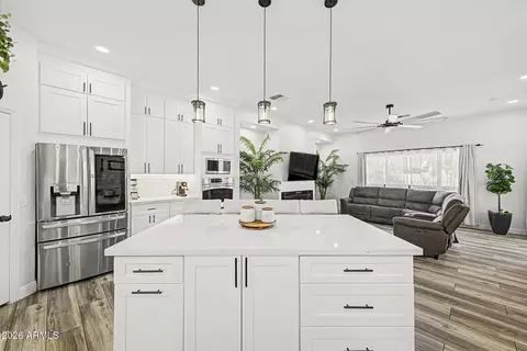 Kitchen - 529 S Val Vista Rd, Apache Junction, AZ 85119 photo 5 of 5