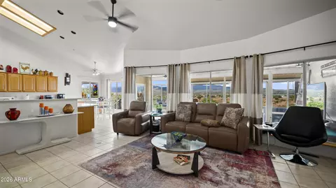 Living - 14324 E Meadow Rd, Dewey, AZ 86327 photo 3 of 3