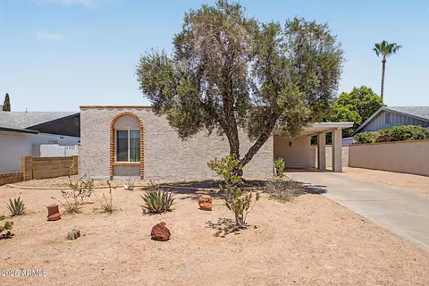2460 E Pebble Beach Dr, Tempe, AZ 85282