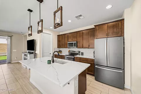 1766 W Toltec Dr, Coolidge, AZ 85128