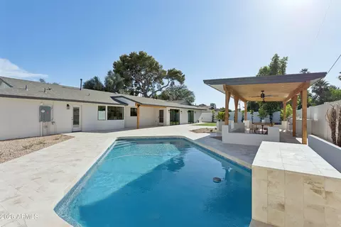 Exterior - 144 E Winter Dr, Phoenix, AZ 85020 photo 3 of 8