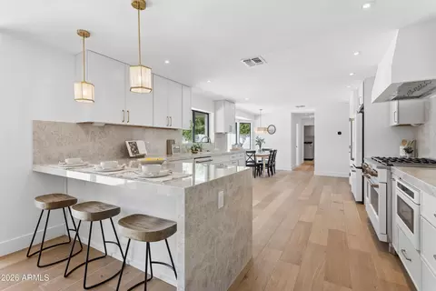 Kitchen - 144 E Winter Dr, Phoenix, AZ 85020 photo 1 of 6