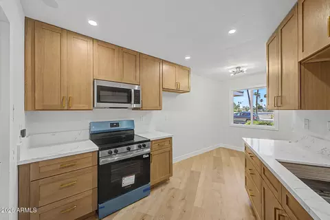 10930 W Topaz Dr, Sun City, AZ 85351