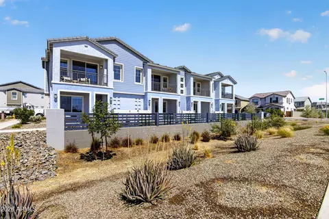 8149 E Petunia Ave #1102, Mesa, AZ 85212