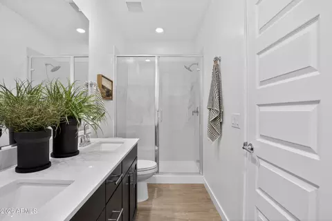 Bath - 8149 E Petunia Ave #1101, Mesa, AZ 85212 photo 2 of 4