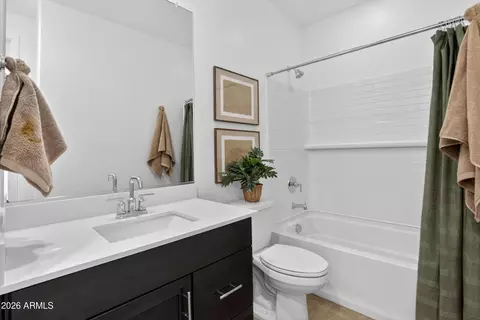 Bath - 8149 E Petunia Ave #1101, Mesa, AZ 85212 photo 3 of 4