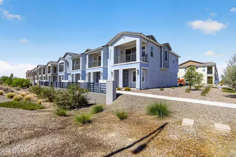 8149 E Petunia Ave #1103, Mesa, AZ 85212