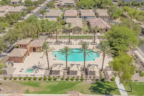 Exterior - 4674 E Maplewood St, Gilbert, AZ 85297 photo 12 of 17
