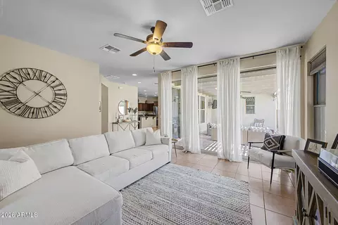 Living - 4674 E Maplewood St, Gilbert, AZ 85297 photo 1 of 2