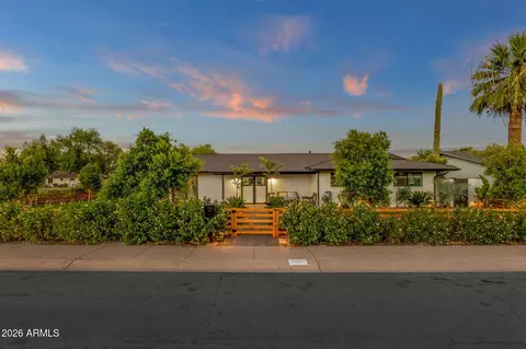 3041 N 49th Ct, Phoenix, AZ 85018