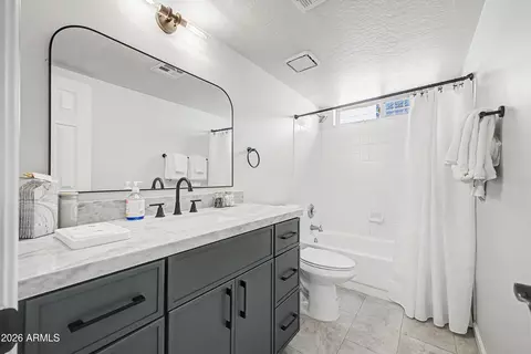 Bath - 4411 E Ute St, Phoenix, AZ 85044 photo 2 of 3