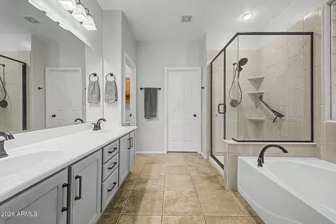 Bath - 6492 S View Ln, Gilbert, AZ 85298 photo 2 of 4