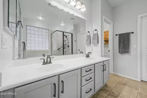 Bath - 6492 S View Ln, Gilbert, AZ 85298 photo 1 of 4