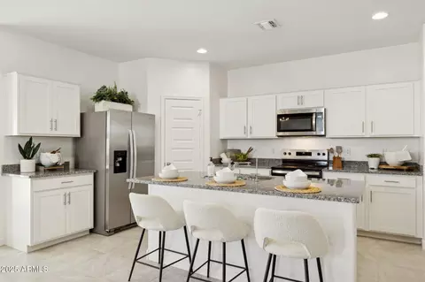 1481 N Fenway Dr, Florence, AZ 85132