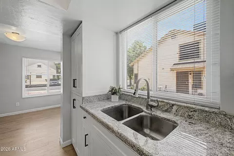 Kitchen - 2455 E Broadway Rd #78, Mesa, AZ 85204 photo 3 of 5