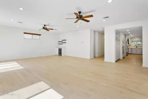 Living - 7801 N 16th Ln, Phoenix, AZ 85021 photo 4 of 7