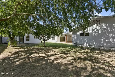 Exterior - 7801 N 16th Ln, Phoenix, AZ 85021 photo 3 of 3