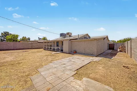 Exterior - 2214 E Monterey Way, Phoenix, AZ 85016 photo 4 of 5