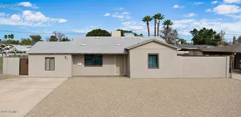 2214 E Monterey Way, Phoenix, AZ 85016