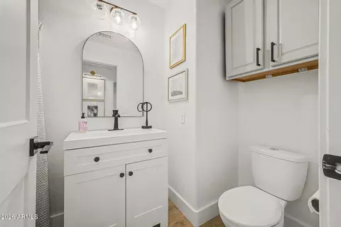 Bath - 9839 E Inverness Ave, Mesa, AZ 85209 photo 1 of 3