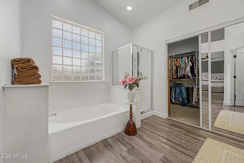 Bath - 9839 E Inverness Ave, Mesa, AZ 85209 photo 2 of 3