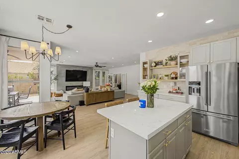 Kitchen - 9839 E Inverness Ave, Mesa, AZ 85209 photo 5 of 5