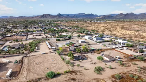 View/Area - 1515 E Galvin St, Phoenix, AZ 85086 photo 3 of 7