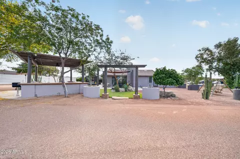 Exterior - 1515 E Galvin St, Phoenix, AZ 85086 photo 9 of 15