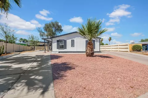 322 E Wagoner Rd, Phoenix, AZ 85022