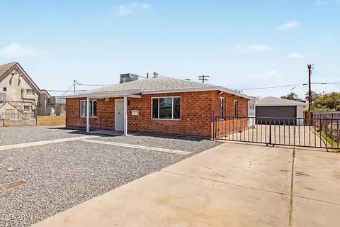 Exterior - 1917 W Whitton Ave, Phoenix, AZ 85015 photo 2 of 4