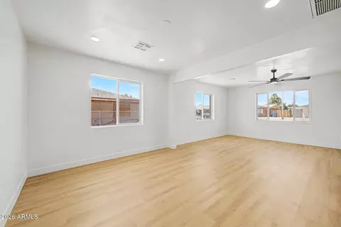 Living - 1917 W Whitton Ave, Phoenix, AZ 85015 photo 4 of 5