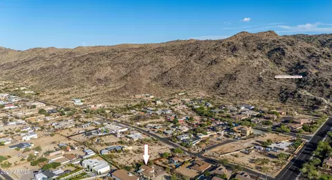 View/Area - 2419 E Caldwell St, Phoenix, AZ 85042 photo 1 of 10