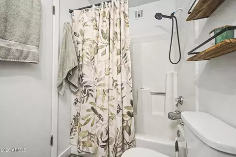 Bath - 2419 E Caldwell St, Phoenix, AZ 85042 photo 2 of 3