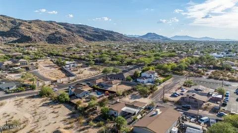 View/Area - 2419 E Caldwell St, Phoenix, AZ 85042 photo 6 of 10