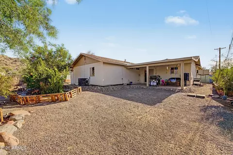 Exterior - 2419 E Caldwell St, Phoenix, AZ 85042 photo 7 of 20