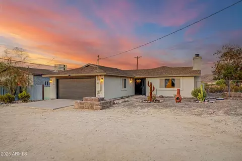 2419 E Caldwell St, Phoenix, AZ 85042