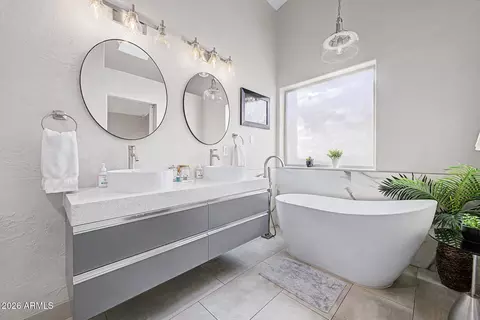 Bath - 338 S Monterey St, Gilbert, AZ 85233 photo 1 of 3