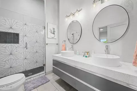 Bath - 338 S Monterey St, Gilbert, AZ 85233 photo 3 of 3