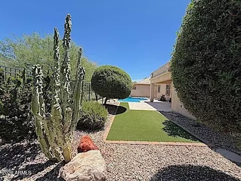 Exterior - 1142 E Bajor St, Gilbert, AZ 85298 photo 5 of 6