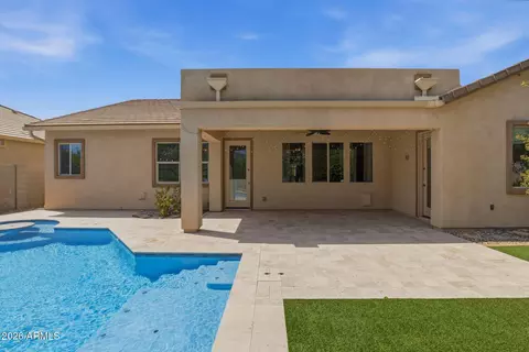 Exterior - 1142 E Bajor St, Gilbert, AZ 85298 photo 6 of 6