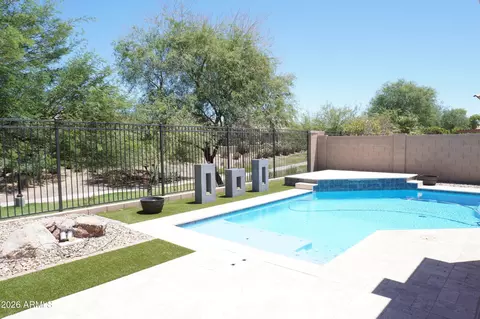 Exterior - 1142 E Bajor St, Gilbert, AZ 85298 photo 2 of 6