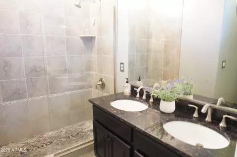 Bath - 1142 E Bajor St, Gilbert, AZ 85298 photo 5 of 5
