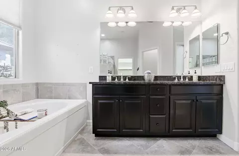 Bath - 1142 E Bajor St, Gilbert, AZ 85298 photo 9 of 9