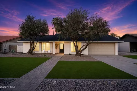 14047 N Hampstead Dr N, Fountain Hills, AZ 85268
