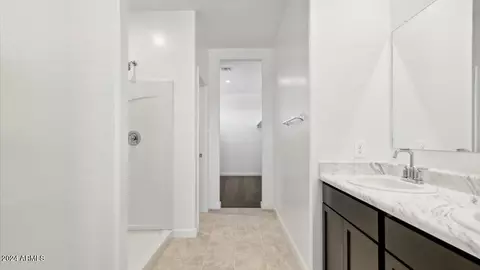 Entry Way - 2078 W Sylvan Ave, Apache Junction, AZ 85120 photo 12 of 13
