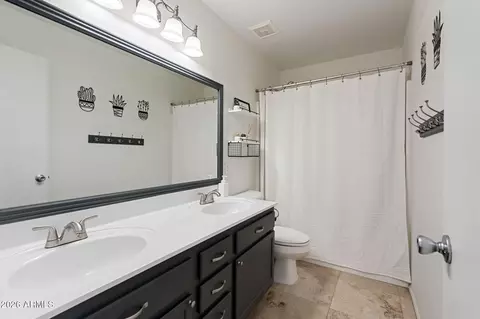 Bath - 1751 S Oak St, Gilbert, AZ 85233 photo 4 of 4