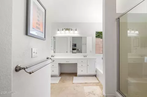 Bath - 1751 S Oak St, Gilbert, AZ 85233 photo 1 of 4