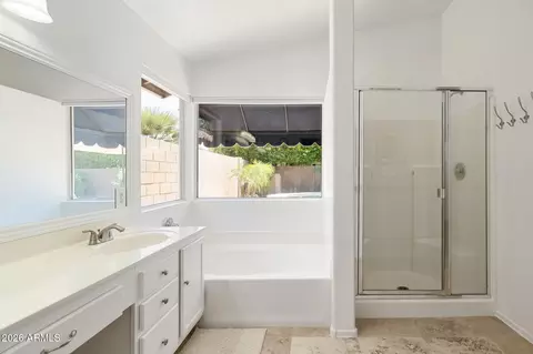 Bath - 1751 S Oak St, Gilbert, AZ 85233 photo 3 of 4
